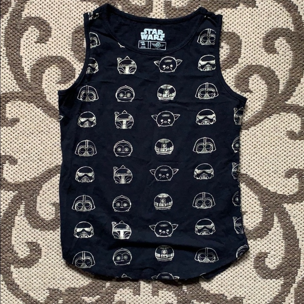 ✨NWOT✨ Kids Star Wars Tank, Golden Graphics